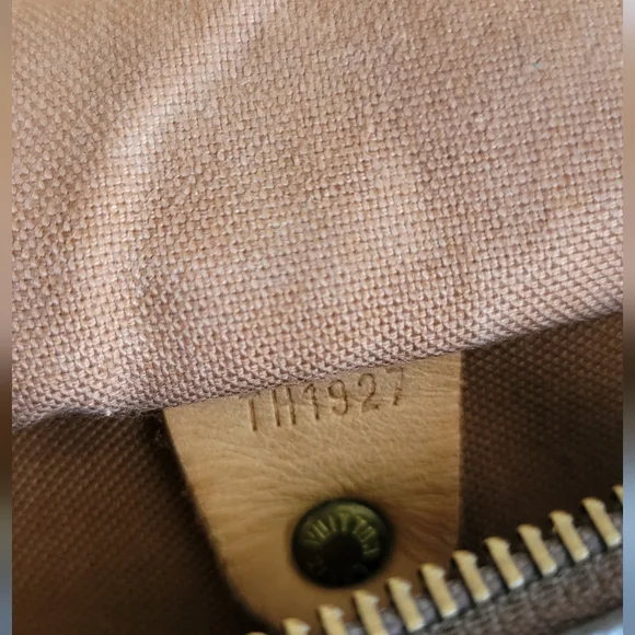 Louis Vuitton Monogram Canvas Handbag Speedy 25 - Picture 7 of 16